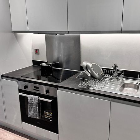 Stylish Luxury Solihull Flat Exterior photo
