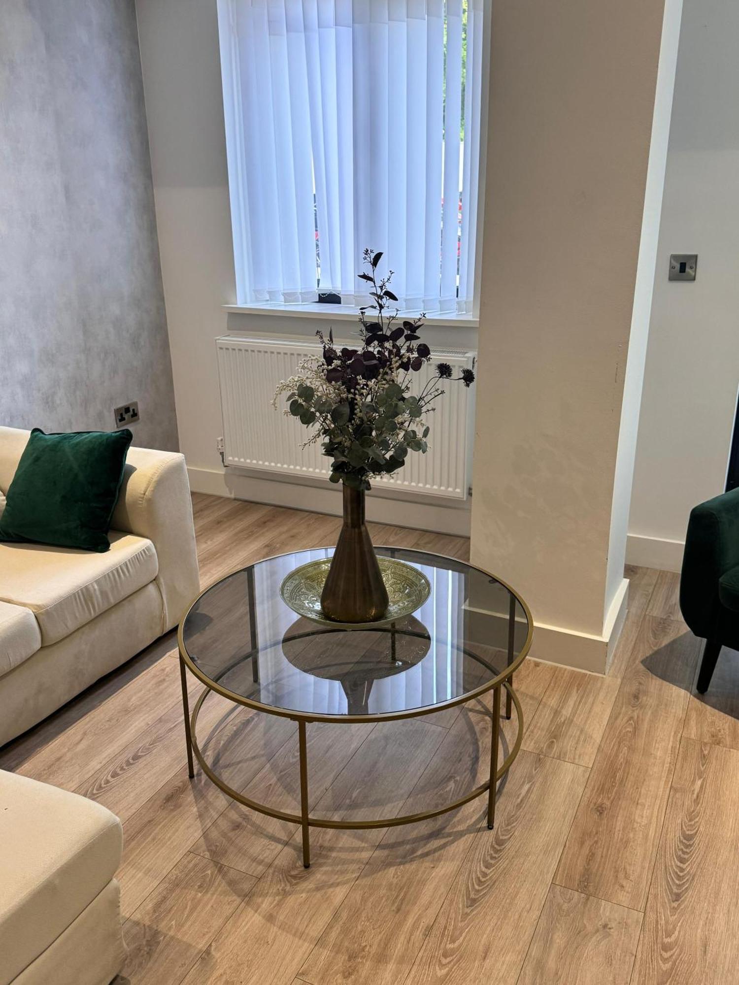 Stylish Luxury Solihull Flat Exterior photo